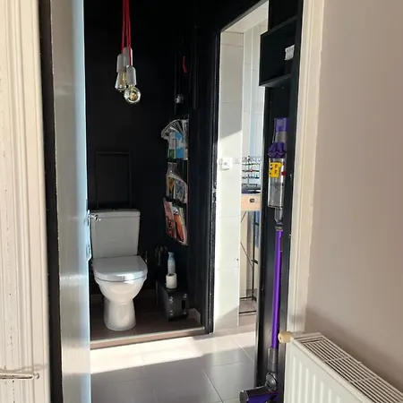 Les Iris Apartment